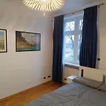 Wawel Castle And River View 2 Real Bedrooms Kraków